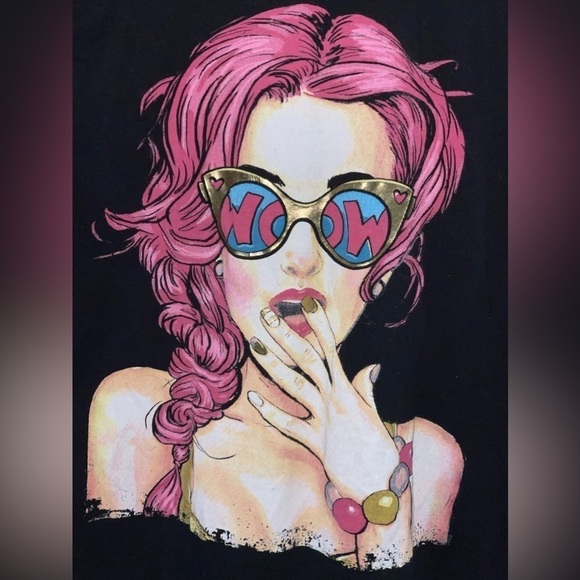 Topia Medium Ruffle Sleeves WOW Graphic Tshirt Size Large - Picture 3 of 5